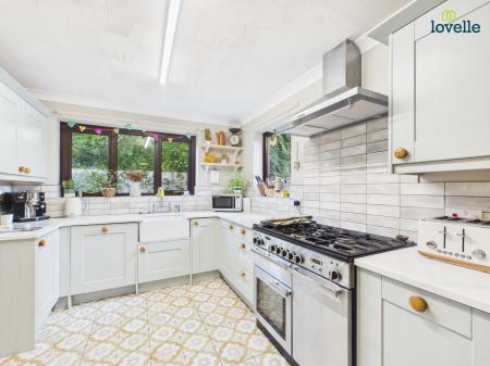 3 bedroom Detached bungalow for sale in Rectory Close, Binbrook, LN8