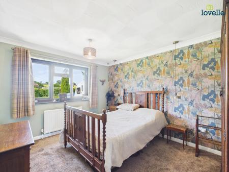 3 bedroom Detached bungalow for sale in Rectory Close, Binbrook, LN8