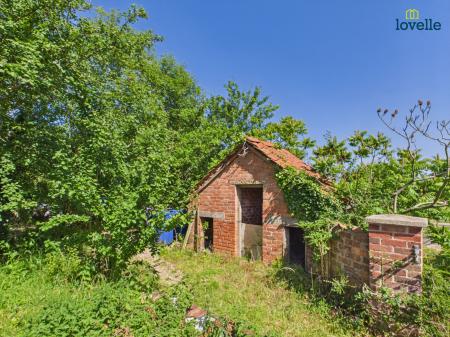 4 bedroom Detached house for sale in Dell Cottage, Buslingthorpe, LN3