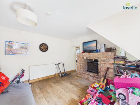 4 bedroom Detached house for sale in Dell Cottage, Buslingthorpe, LN3