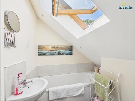 3 bedroom Detached house for sale in Church Street, Middle Rasen, LN8