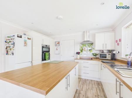 3 bedroom Detached house for sale in Church Street, Middle Rasen, LN8