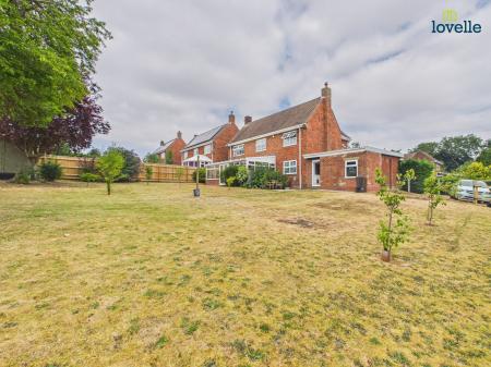 3 bedroom Detached house for sale in Salisbury Avenue, Brookenby, LN8