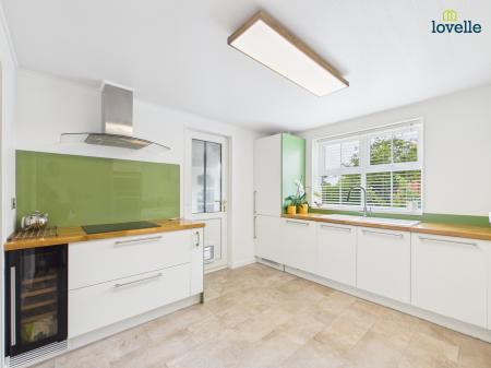 3 bedroom Detached house for sale in Salisbury Avenue, Brookenby, LN8