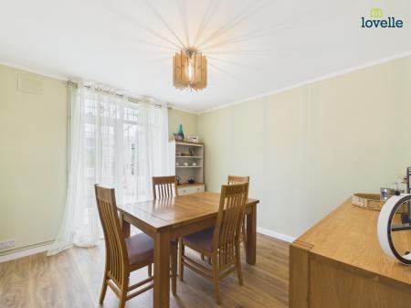 3 bedroom Detached house for sale in Salisbury Avenue, Brookenby, LN8