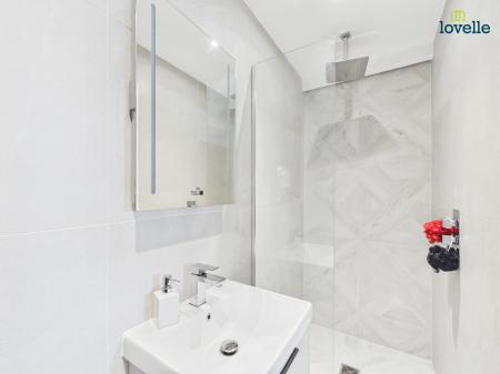 5 bedroom Detached house for sale in Church Farm Road, South Kelsey, LN7