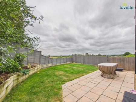 5 bedroom Detached house for sale in Church Farm Road, South Kelsey, LN7