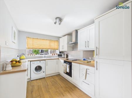 2 bedroom Terraced House for sale in High Street, Caistor, LN7
