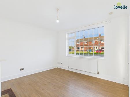2 bedroom Terraced House to let in Windsmoor Road, Brookenby, LN8