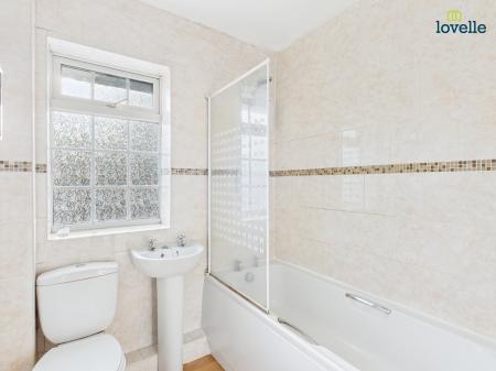 2 bedroom Terraced House to let in Windsmoor Road, Brookenby, LN8