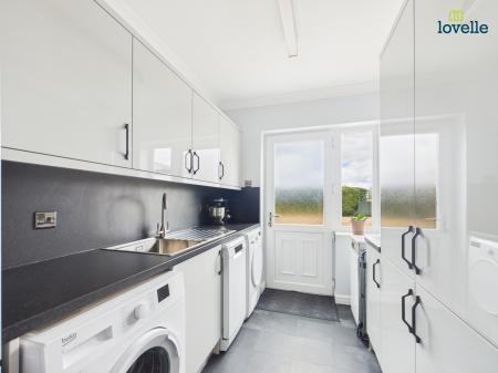 3 bedroom Detached bungalow for sale in The Paddock, Owmby-by-Spital, LN8