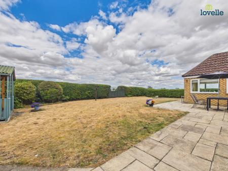 3 bedroom Detached bungalow for sale in The Paddock, Owmby-by-Spital, LN8