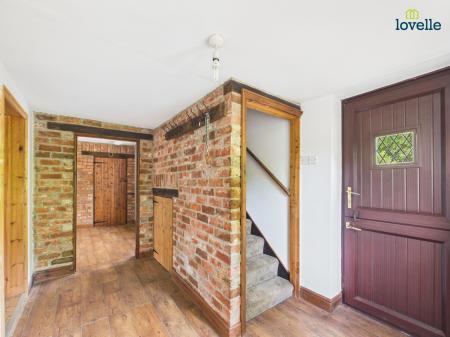 3 bedroom Semi-detached house to let in Blacksmiths Cottage, New Apley, LN8