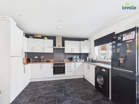 2 bedroom End of terrace house for sale in Old Brewery Court, Market Rasen, LN8