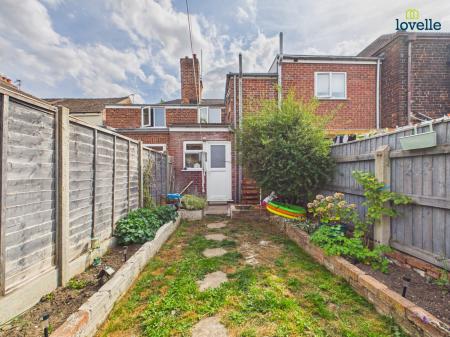 2 bedroom Terraced House for sale in Waterloo Street, Market Rasen, LN8
