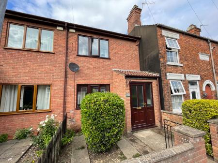 2 bedroom Terraced House to let in Church Street, Market Rasen, LN8