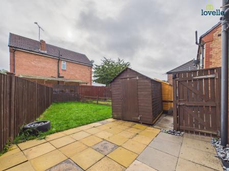 2 bedroom Semi-detached house to let in Waters Edge, Scawby Brook, DN20