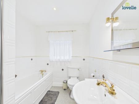 3 bedroom Detached bungalow for sale in Lammas Leas Road, Market Rasen, LN8