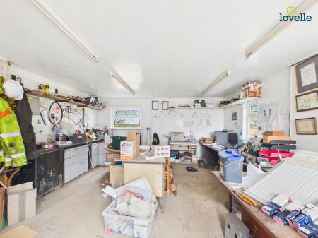 5 bedroom Detached house for sale in Lissingley Lane, Lissington, LN3