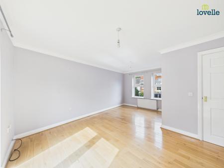 3 bedroom Semi-detached house to let in The Furlongs, Market Rasen, LN8