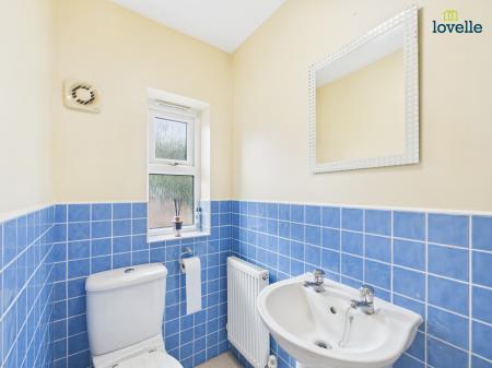 3 bedroom Semi-detached house to let in The Furlongs, Market Rasen, LN8