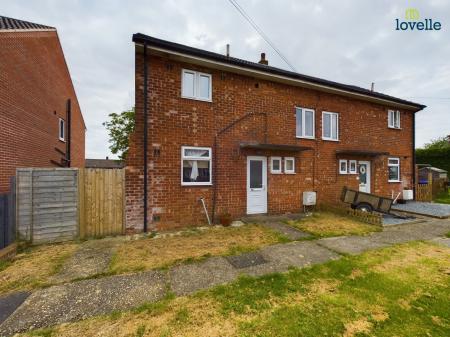 Lincoln Road, Brookenby, LN8