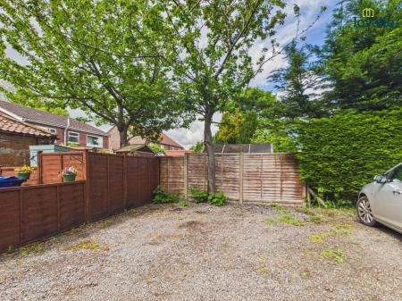 2 bedroom Terraced House to let in Peatfields Row, Market Rasen, LN8