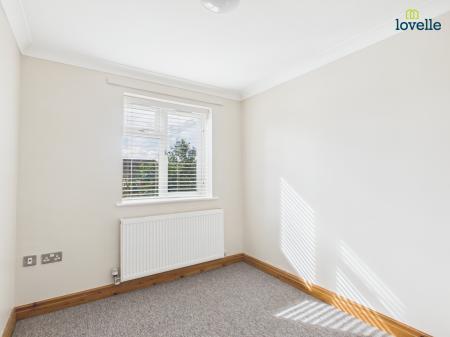 3 bedroom Detached house to let in Park Avenue, Barton-upon-Humber, DN18