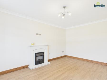 3 bedroom Detached house to let in Park Avenue, Barton-upon-Humber, DN18