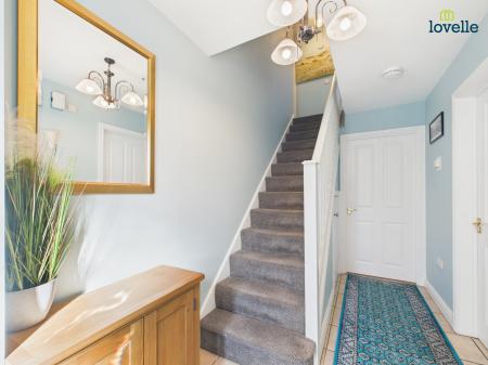 4 bedroom Detached house for sale in Birchwoods Close, Market Rasen, LN8
