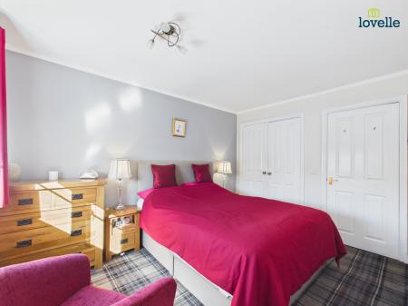 4 bedroom Detached house for sale in Birchwoods Close, Market Rasen, LN8