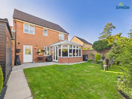 4 bedroom Detached house for sale in Birchwoods Close, Market Rasen, LN8