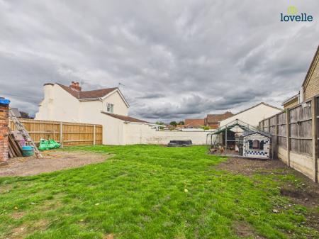 3 bedroom Semi-detached house for sale in Mill Road, Market Rasen, LN8
