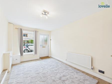 2 bedroom Semi-detached house for sale in High Street, Binbrook, LN8