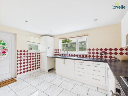 2 bedroom Semi-detached house for sale in High Street, Binbrook, LN8