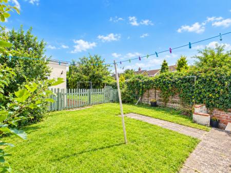 2 bedroom Semi-detached house for sale in High Street, Binbrook, LN8