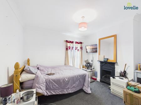 2 bedroom Terraced House for sale in Dear Street, Market Rasen, LN8