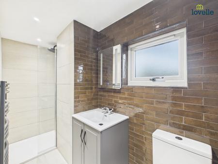 3 bedroom End of terrace house to let in Prospect Place, Market Rasen, LN8