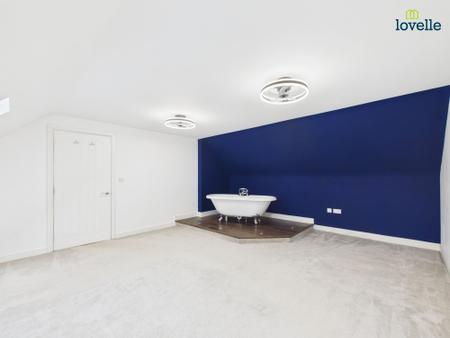 5 bedroom Detached house for sale in Bishop Norton Road, Glentham, LN8