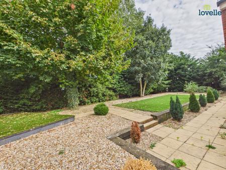 5 bedroom Detached house for sale in Bishop Norton Road, Glentham, LN8