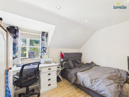 4 bedroom Detached house for sale in Buslingthorpe, Lincoln, LN3