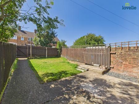 3 bedroom Terraced House to let in Edinburgh Road, Binbrook, LN8