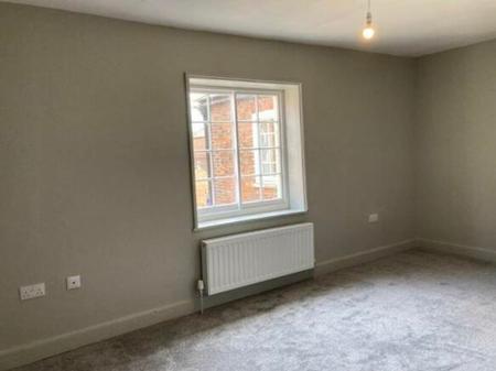 3 bedroom Terraced House to let in Lindsey Court, Horncastle, LN9