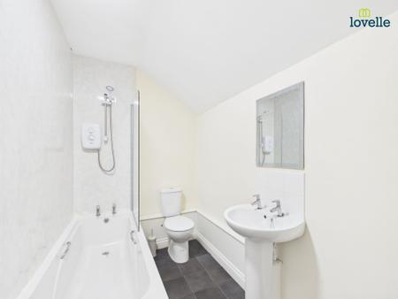 2 bedroom Terraced House for sale in Waterloo Street, Market Rasen, LN8
