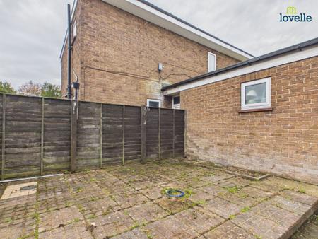 3 bedroom Link detached house to let in Mill Lane, Caistor, LN7