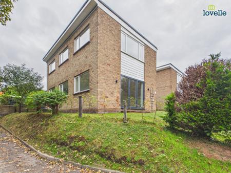 3 bedroom Link detached house to let in Mill Lane, Caistor, LN7