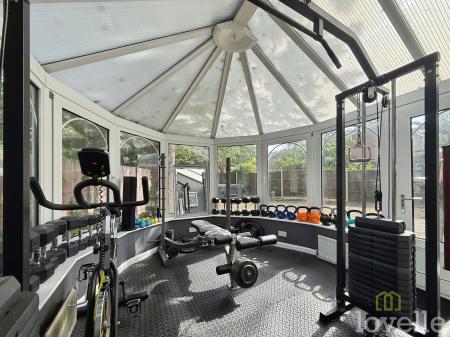 5 bedroom Detached house for sale in Farrington Crescent, Lincoln, LN6