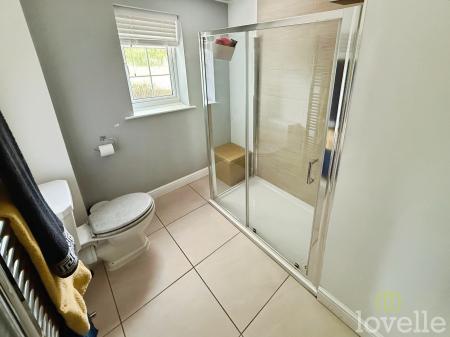 5 bedroom Detached house for sale in Farrington Crescent, Lincoln, LN6