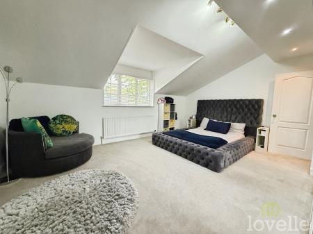 5 bedroom Detached house for sale in Farrington Crescent, Lincoln, LN6