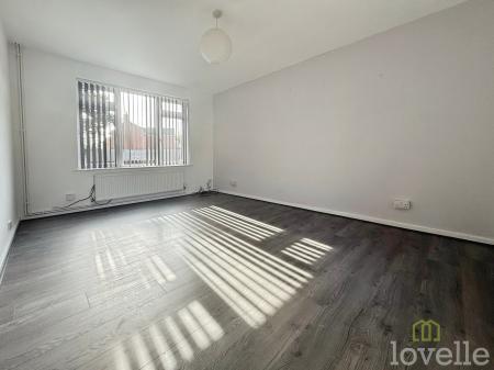 2 bedroom Semi-detached house for sale in Gibson Green, Witham St Hughs, LN6